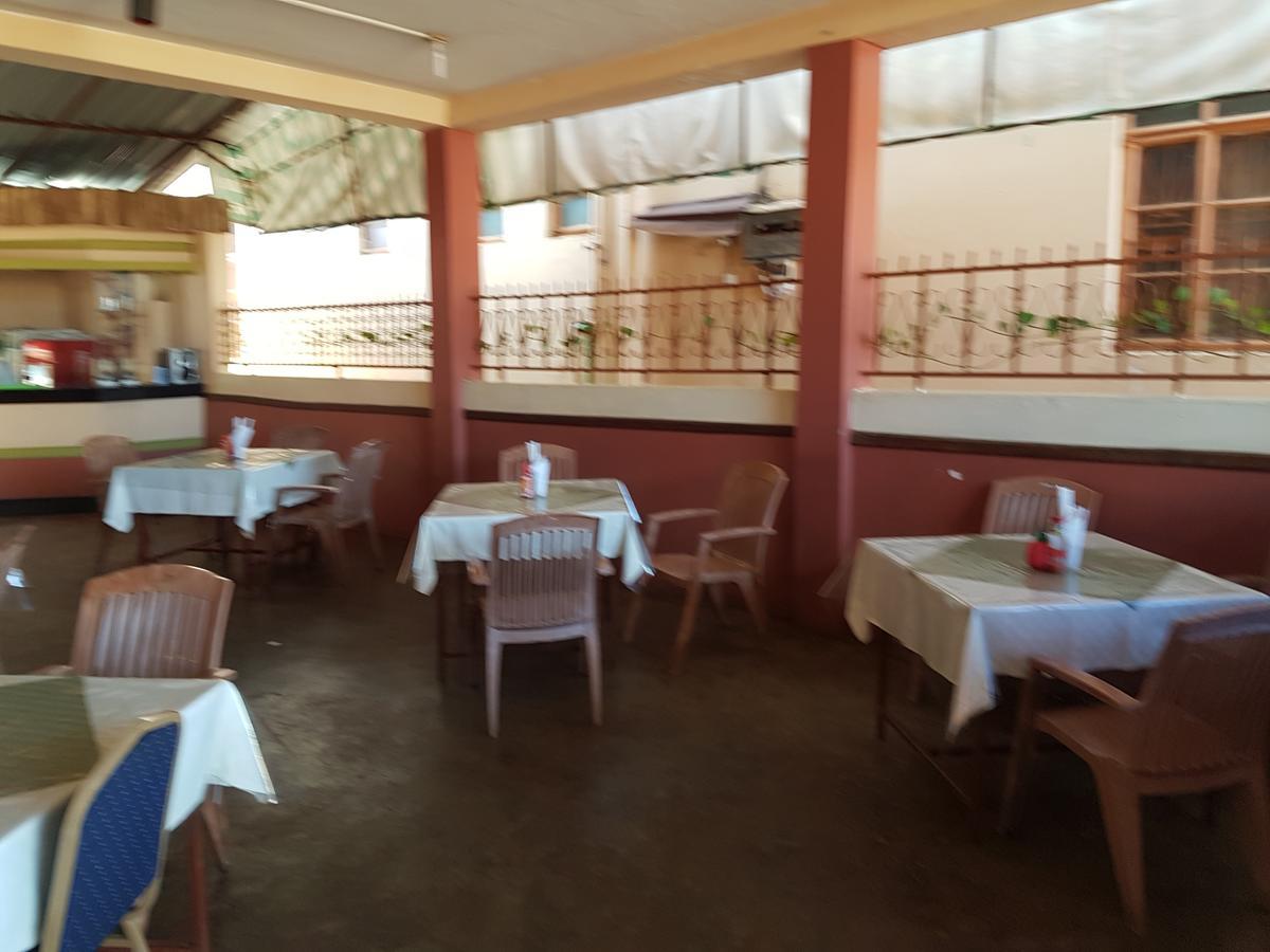 Melvic Inn Kisumu Luaran gambar